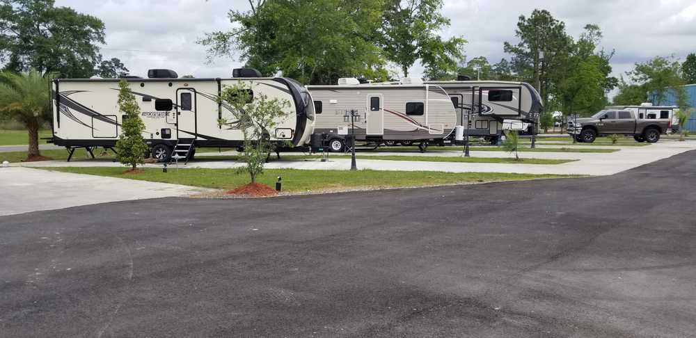 Twelve Oaks RV Park photo 1